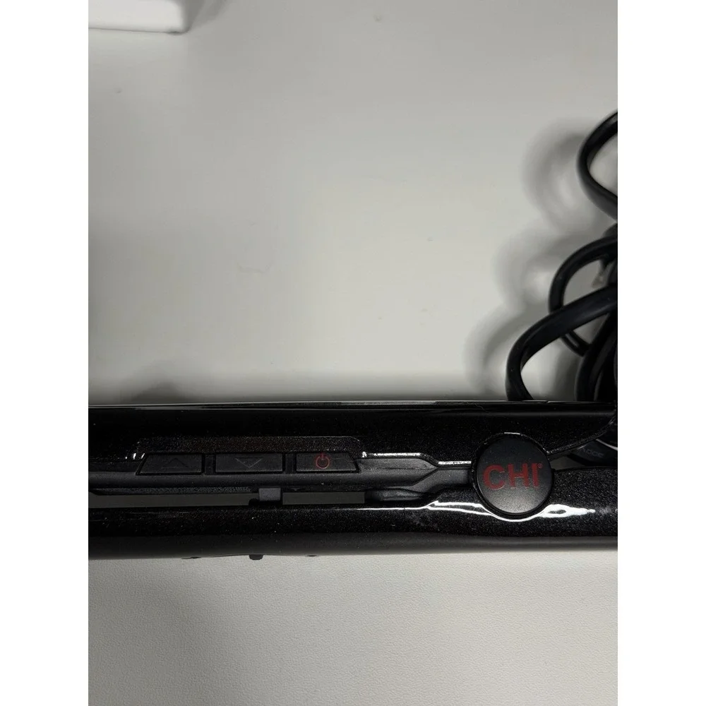 CHI Gold and Black Hair Straightener Flat Iron - Professional Styling